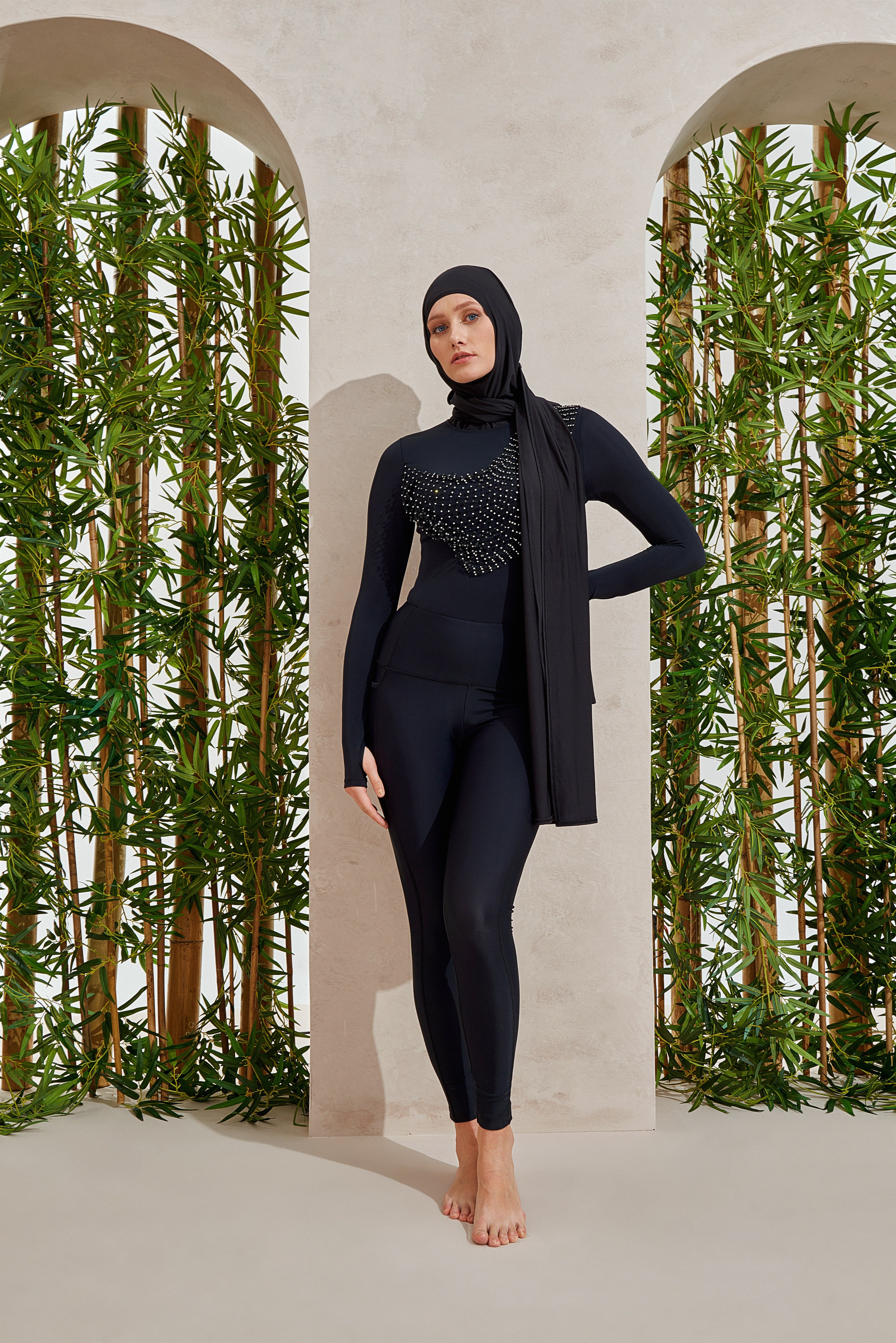 Amara Full Set Black